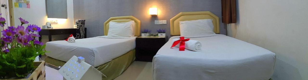Quality Guest House Kuantan Esterno foto